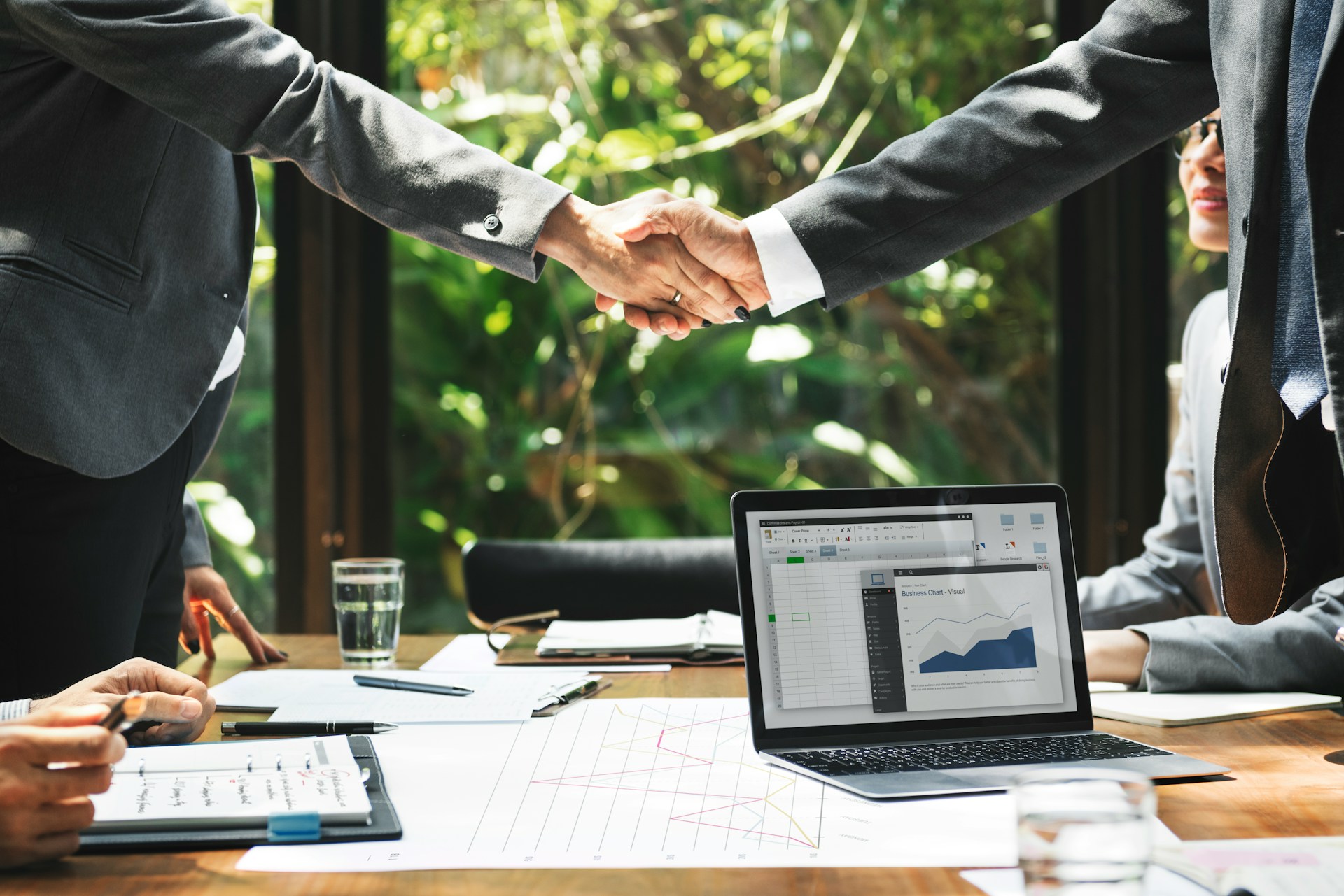 financial communication strategies